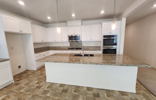 Price Lowered! Ontario 4 Bedroom Home