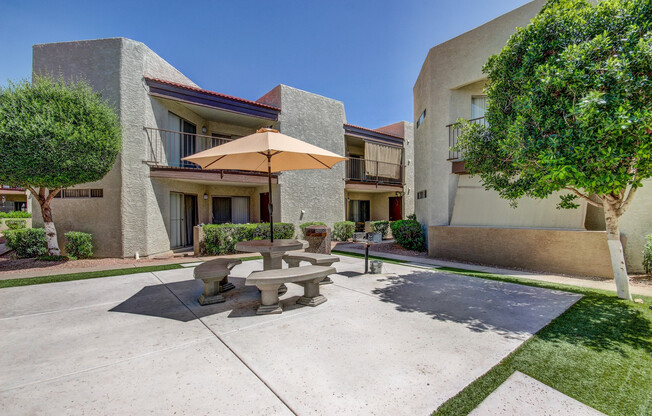 2 beds, 2 baths, 984 sqft, $1,500, Unit 160