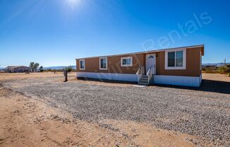 3 beds, 2 baths, $1,400