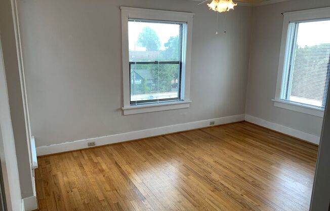 Studio, 1 bath, 280 sqft, $1,250, Unit 404