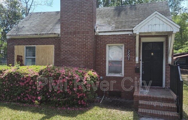 3502 DELLWOOD AVE