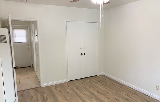 1 bed, 1 bath, $1,850, Unit 5891-B