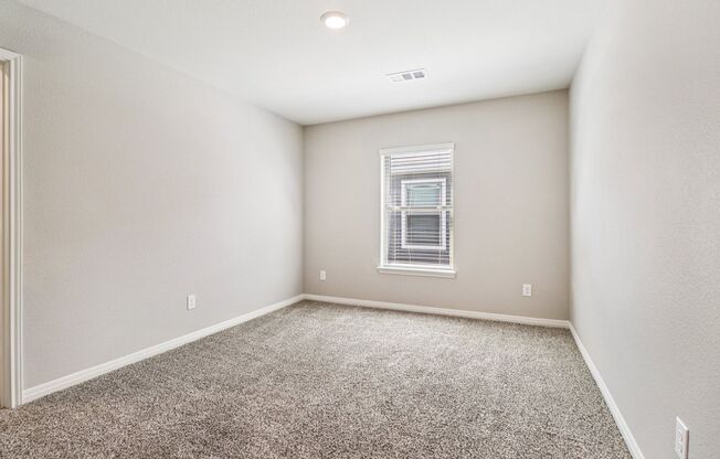 4 beds, 2 baths, 1,924 sqft, $2,245, Unit 3900 Calvary Ct