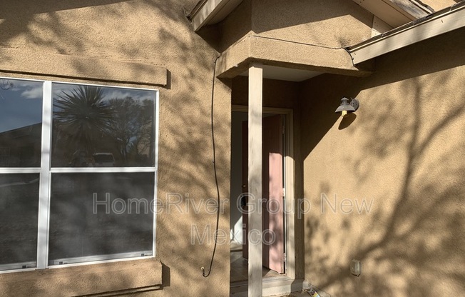 915 BLACKBIRD DR SW