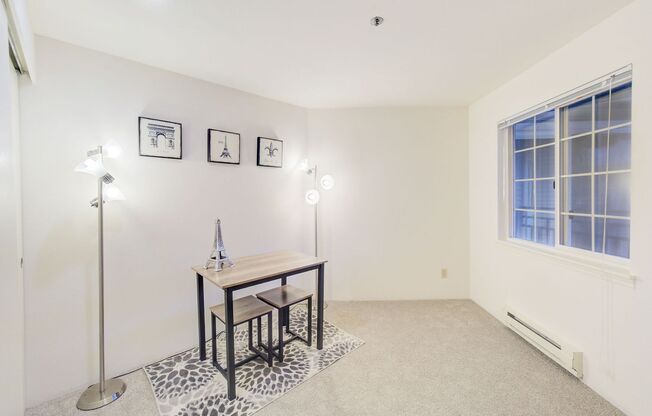 2 beds, 2 baths, 1,022 sqft, $2,605, Unit C 402