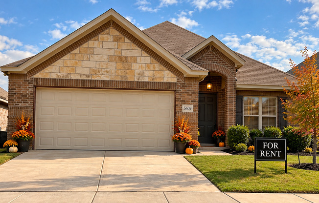 ✨ 1/2 Off First Month’s Rent! ✨