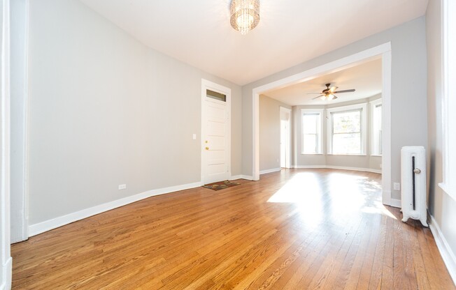 1204 Lexington