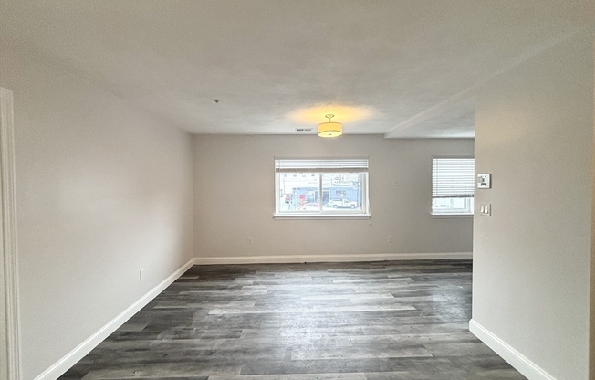 11 LANGDON ST