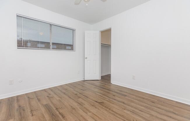 2 beds, 1.5 baths, 820 sqft, $999