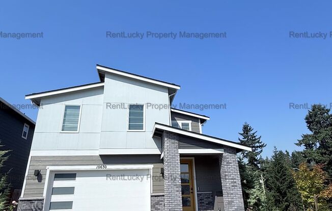 2024-Built 3-Bedroom Home with Modern Upgrades & Convenient Location