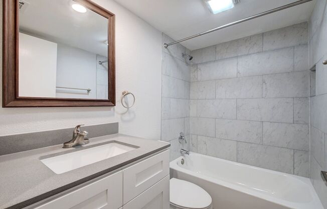 1 bed, 1 bath, 575 sqft, $979, Unit 203