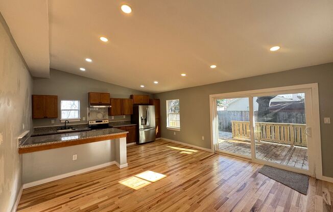 Gorgeous, newly renovated 3 bed/2 bath home