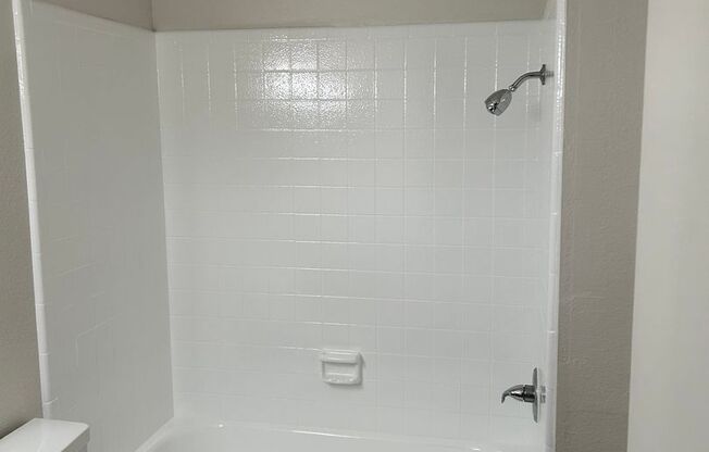 1 bed, 1 bath, 550 sqft, $1,250, Unit 059