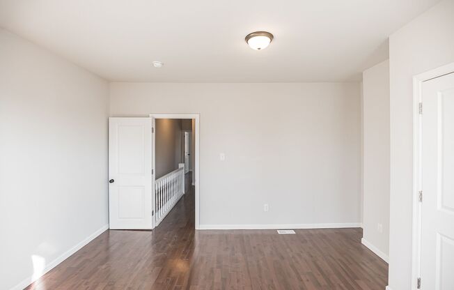 3 beds, 1 bath, $1,495