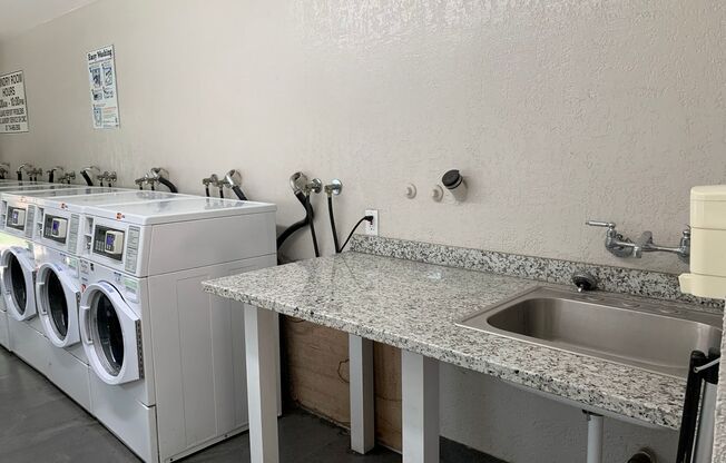 1 bed, 1 bath, $2,100