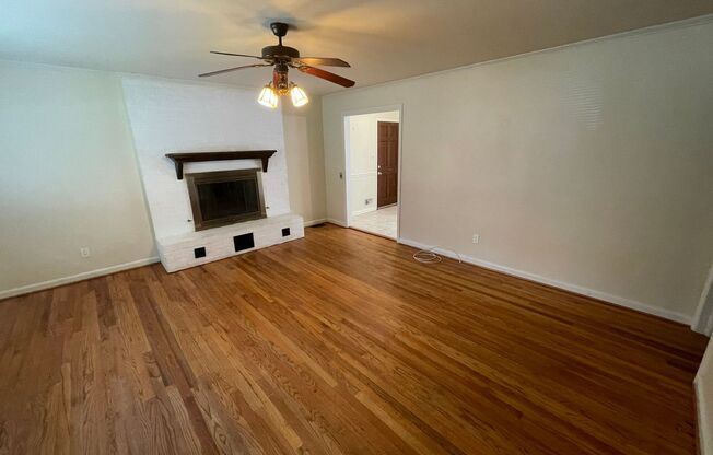 Large 3 bedroom 1.5 bath house available!