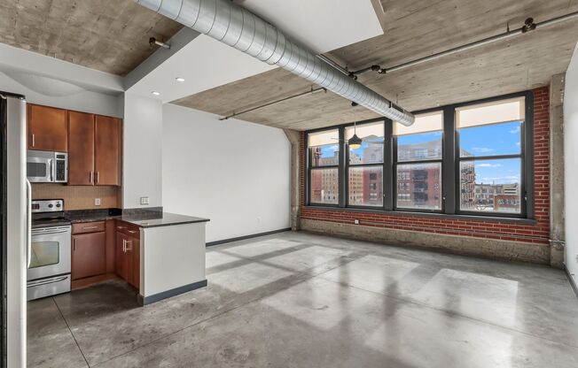 1 bed, 1 bath, 1,020 sqft, $1,445, Unit 404