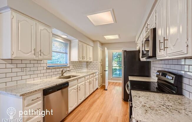 3710 Bellaire Dr UNIT
