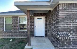 3 beds, 2 baths, $1,700