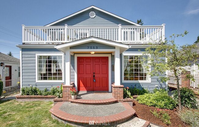 5 beds, 3.5 baths, $3,900