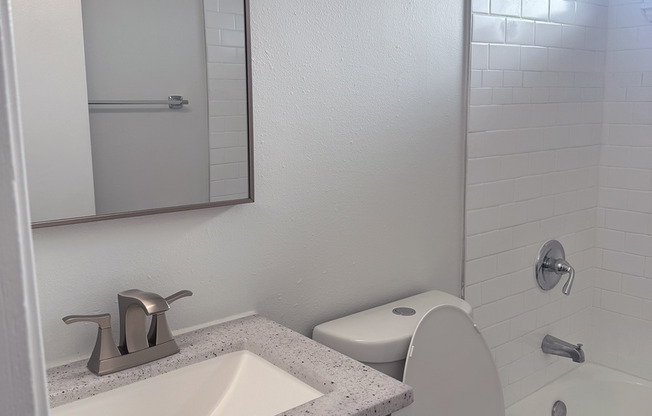 1 bed, 1 bath, 605 sqft, $1,495, Unit Unit 13