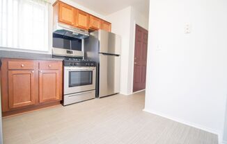 2 beds, 1 bath, 838 sqft, $1,399, Unit 14-41162