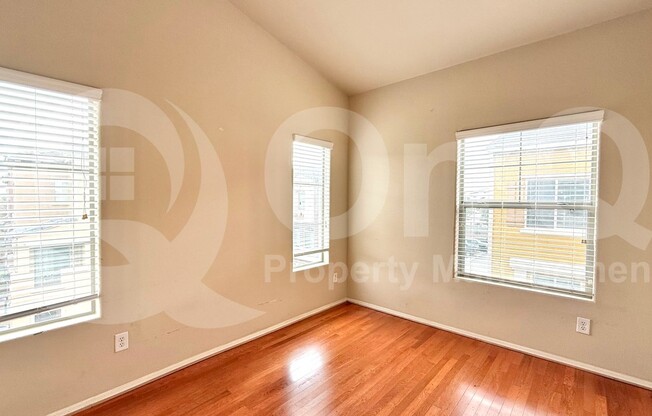 4 beds, 3 baths, 1,330 sqft, $2,199, Unit 1012