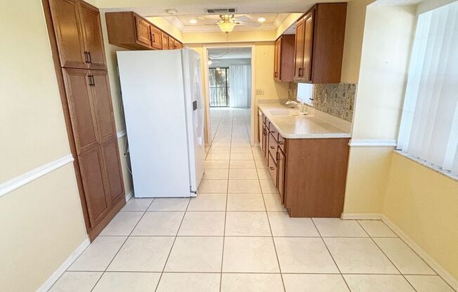 2 beds, 2 baths, $1,649, Unit # 208