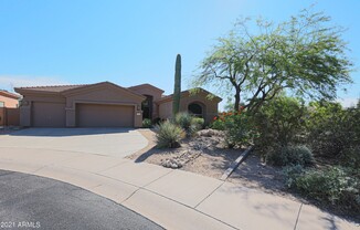 8261 E TAILSPIN Lane