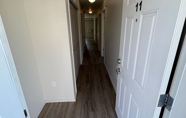 3 beds, 2 baths, 1,125 sqft, $1,695, Unit Unit # 11