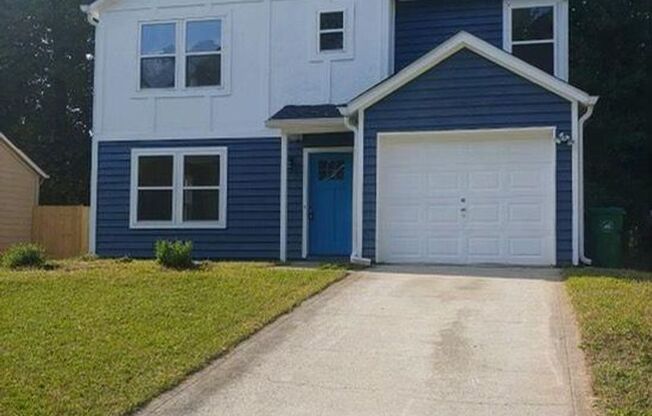 3 bdrm, 2.5 bath in Stone Mountain