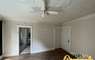 Studio, 1 bath, 600 sqft, $650, Unit Apt 3