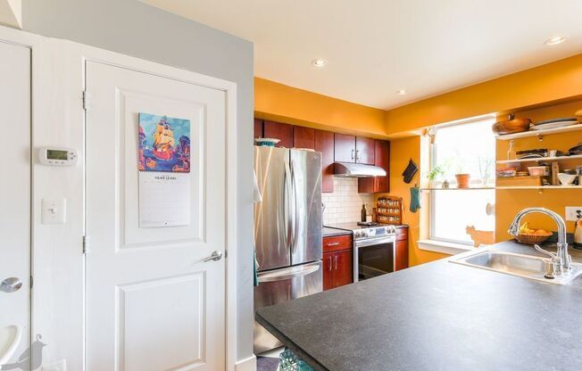 420 16th Street SE