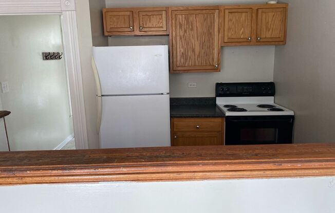 4 beds, 1 bath, $1,750