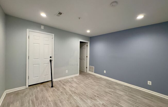 Newly Renovated Apartment Units in Downtown Baltimore!