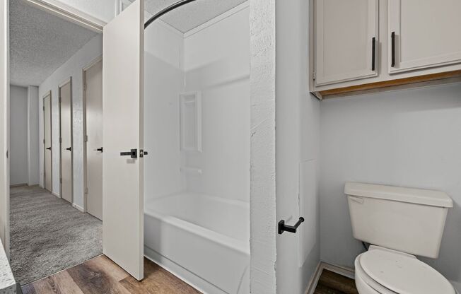 2 beds, 1.5 baths, 1,053 sqft, $1,475, Unit A-02