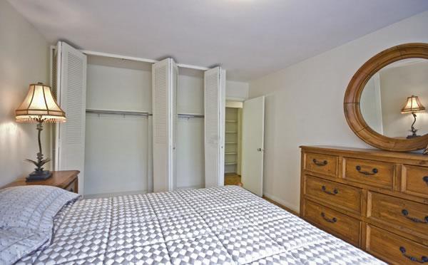 2 beds, 1 bath, 874 sqft, $2,850, Unit 404