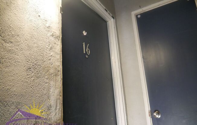 1 bed, 1 bath, $1,075, Unit 1617 Arcade Blvd #16
