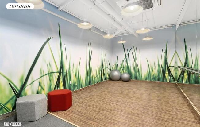 2 beds, 1 bath, $4,150, Unit 6C