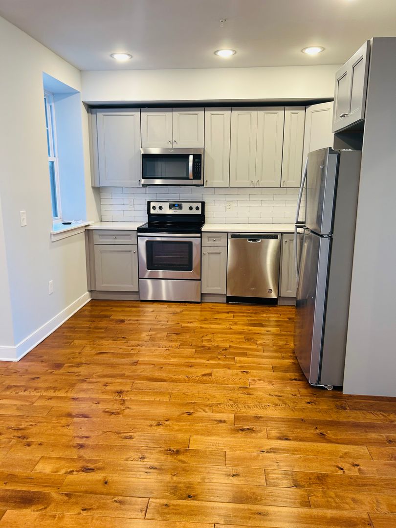 6090 Drexel Road