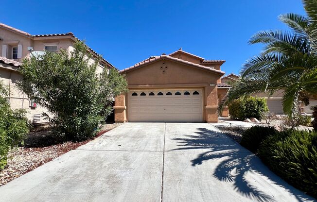 SPACIOUS 4BD/2.5BA HOME IN ALIANTE W/ FRESH PAINT, NEW FLOORING