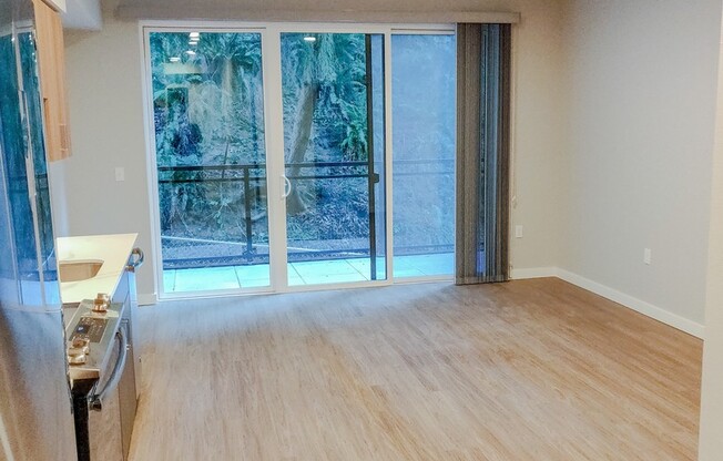 Studio, 1 bath, 460 sqft, $1,795, Unit 211