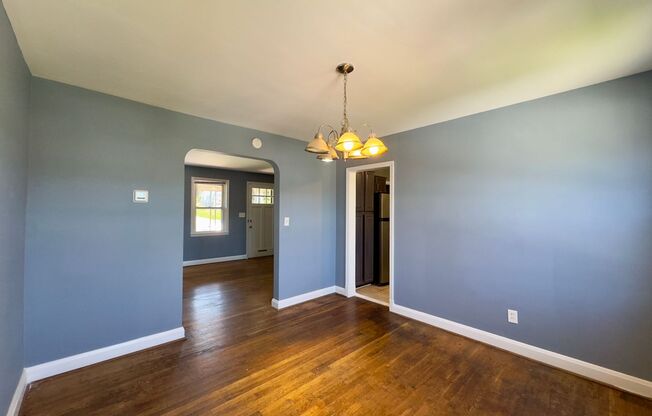 Impressive 3-Bedroom Townhome with Spacious Yard in Baltimore
