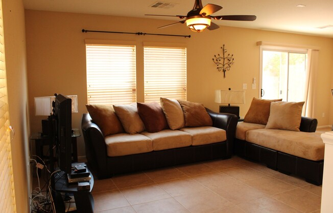 BEAUTIFUL 3 BEDROOM, 2.5 BATH HOME LOCATED IN THE GUARD-GATED COMMUNITY OF TUSCANY!