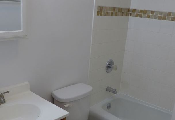 1 bed, 1 bath, 675 sqft, $1,495, Unit 202