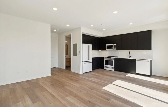225 N 12th St