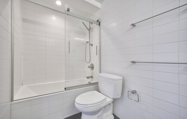 1 bed, 1 bath, 760 sqft, $7,250, Unit 1201