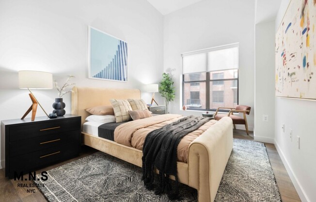1 bed, 1 bath, $3,000, Unit 410