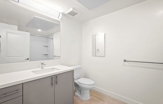 2 beds, 1 bath, 1,005 sqft, $3,645, Unit 502