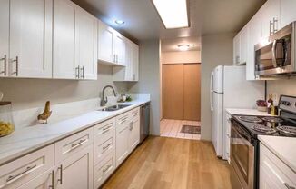 2 beds, 2 baths, $3,380, Unit Unit #16